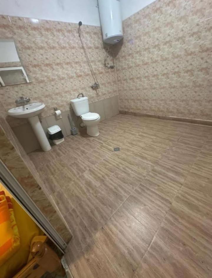 Хотел Елит Kostinbrod Eksteriør bilde